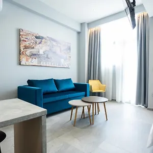 https://aristotelous-downtown-suites.hotels-of-thessaloniki.com